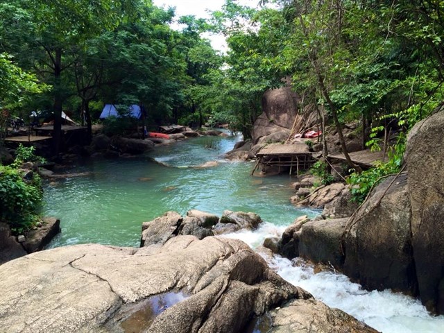 suoi tien suoi da vung tau nam o dau