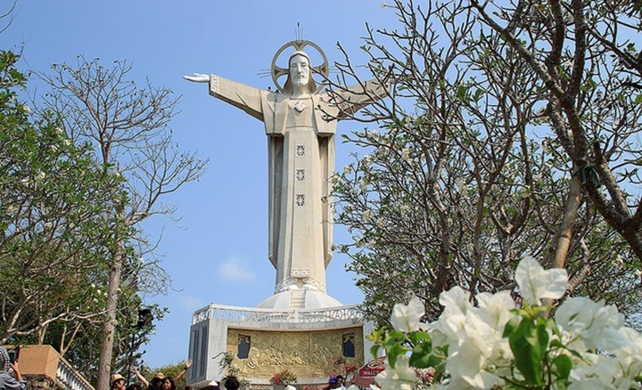 tuong chua kito giang tay o vung tau