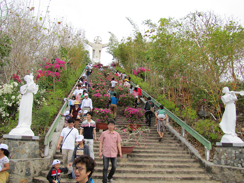 duong len tuong chua dang tay o vung tau