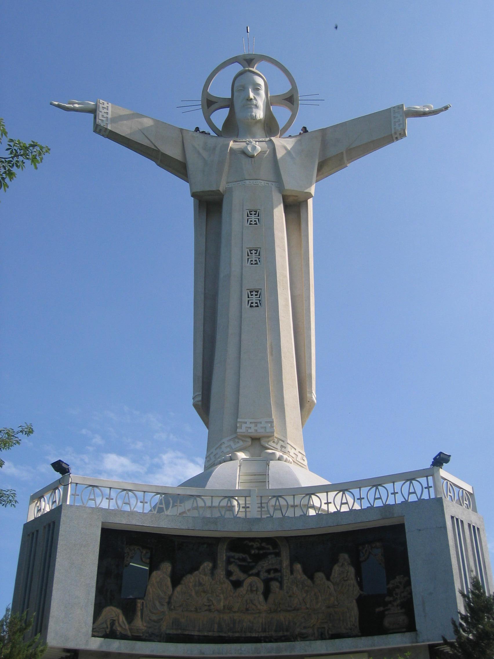 duong len tuong chua dang tay o vung tau