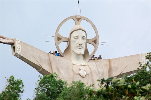 gio mo cua tuong chua kito vua vung tau