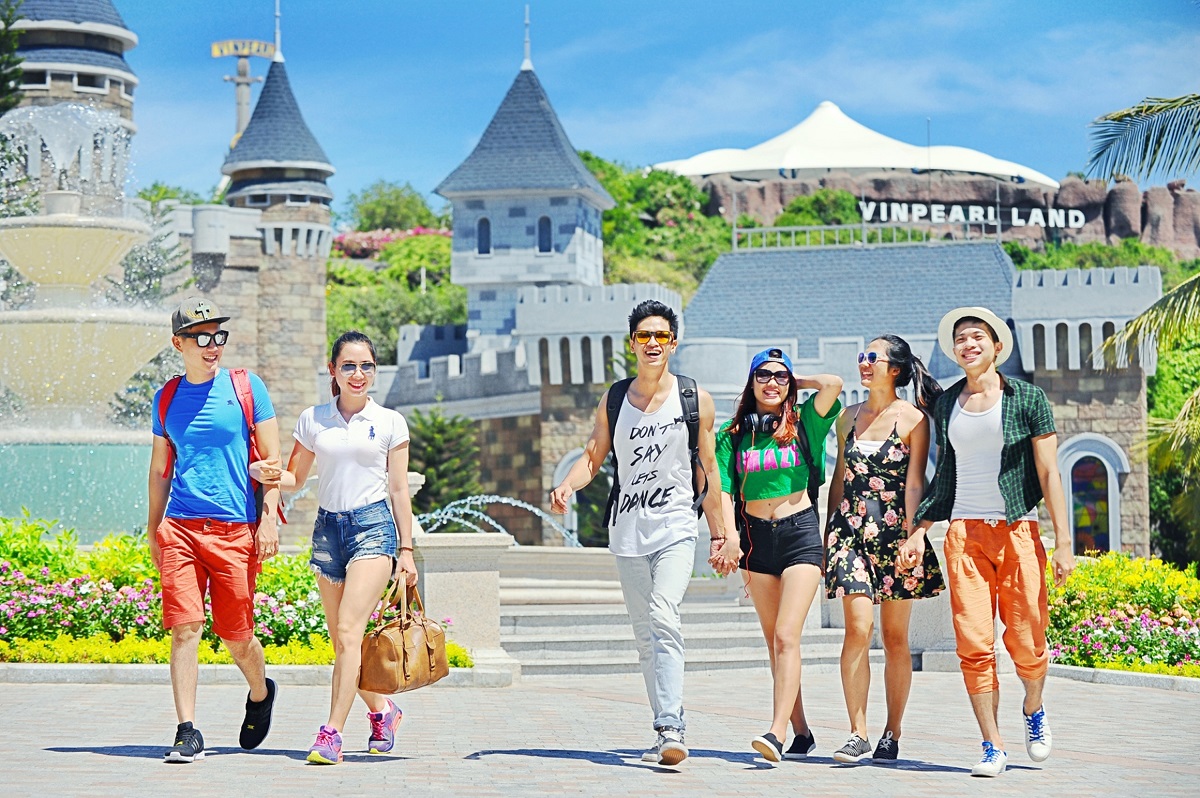 kham pha vinpearl Land Nha Trang