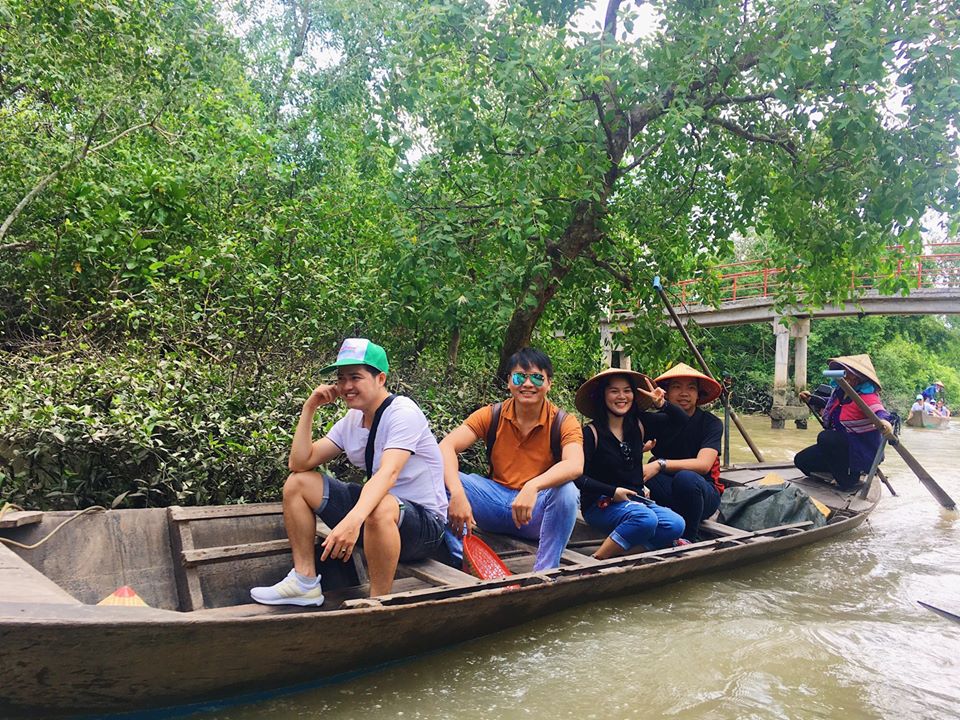 tour du lich ngay black friday vietfuntravel