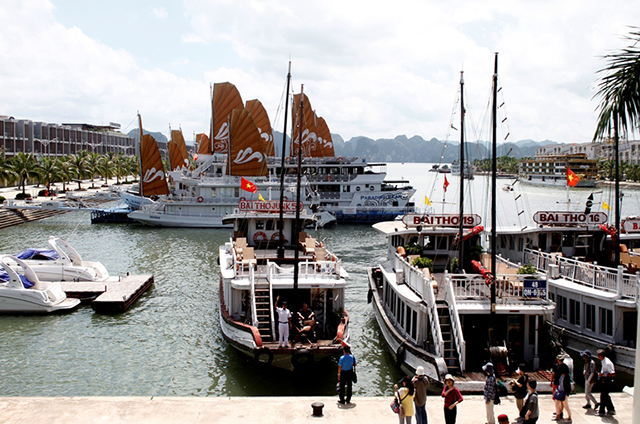 Tour Du Lịch Hạ Long Lễ Giỗ Tổ - 30/4 - 1/5/2022