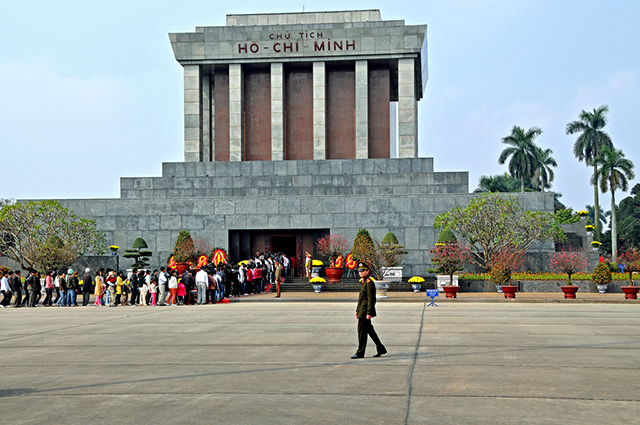 tour du lich ha noi tet nguyen dan