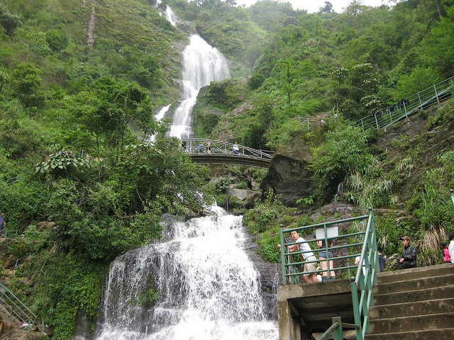 huong dan duong di den thac bac sapa