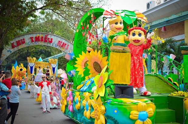 nen di dau choi ngay tet o thanh pho ho chi minh